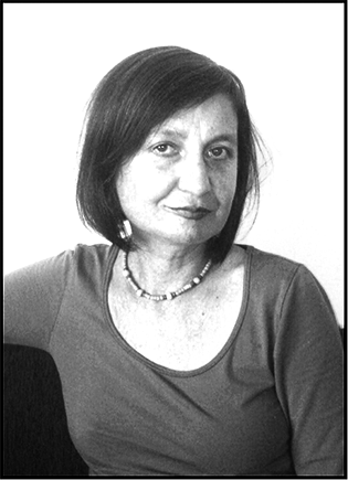 VARRÓ ÉVA